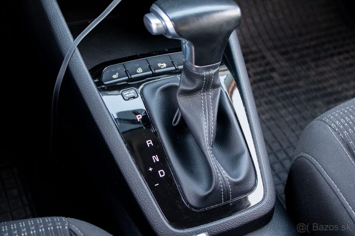 Kia Stonic 1.4 D-CVVT Gold A/T - 18