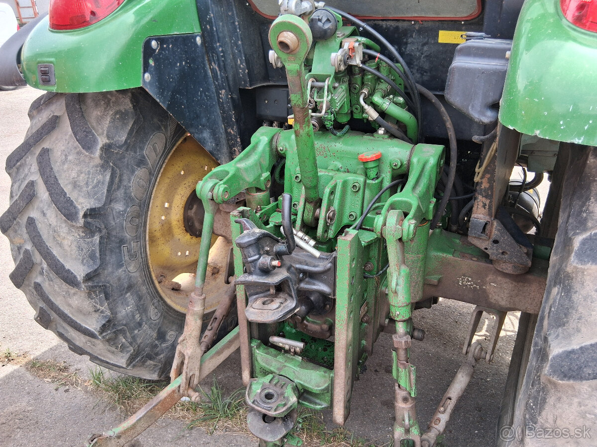 Predám John Deere - 18