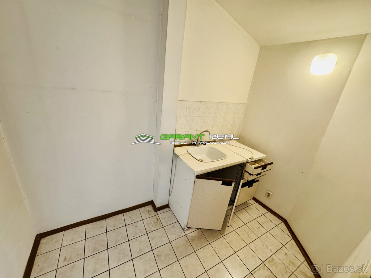 Predaj polyfunkčná budova Prešov, Vajanského ul. - 18