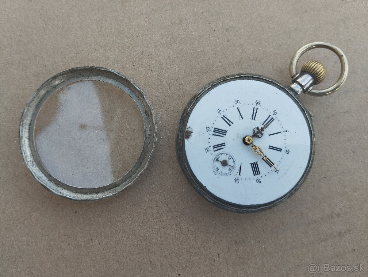 Starožitné dvoupláštové stříbrné zdobené kapesní hodinky. - 18
