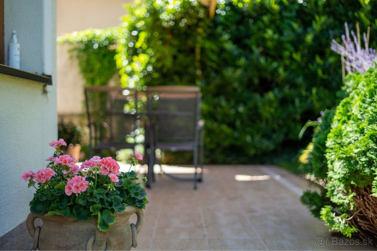 Predaj 2podlažný 6izb. rod.dom s dvoj garážou na Kozáck - 18