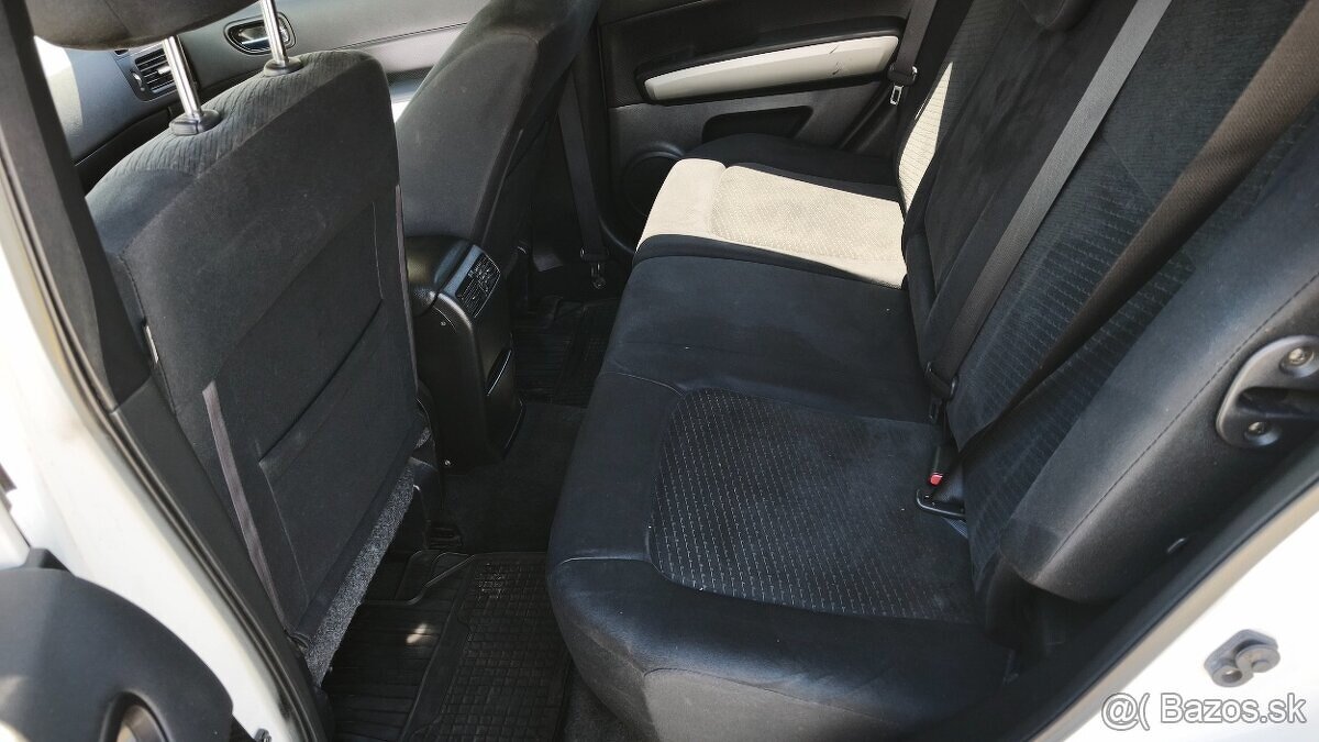 Nissan X-Trail T31 - 18