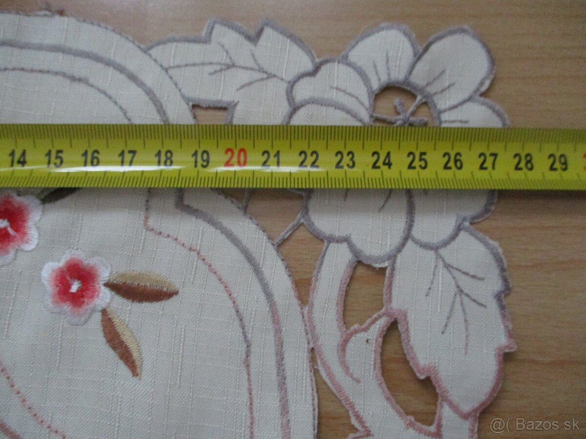 2 starožitné vyšívané dečky - obrusy / 43 / - 18