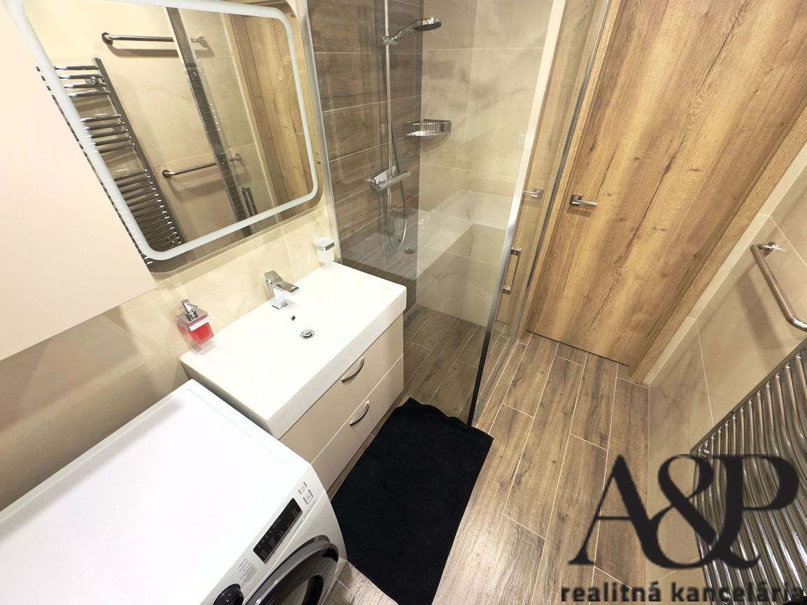 NA PRENÁJOM REKONŠTRUOVANÁ ČASŤ DOMU, BRESTOVEC, okr. MYJAVA - 18