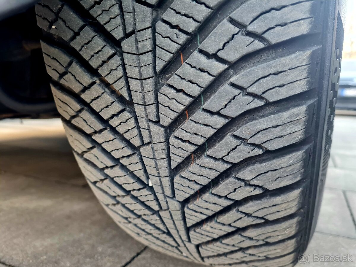 Suzuki Grand Vitara - 18