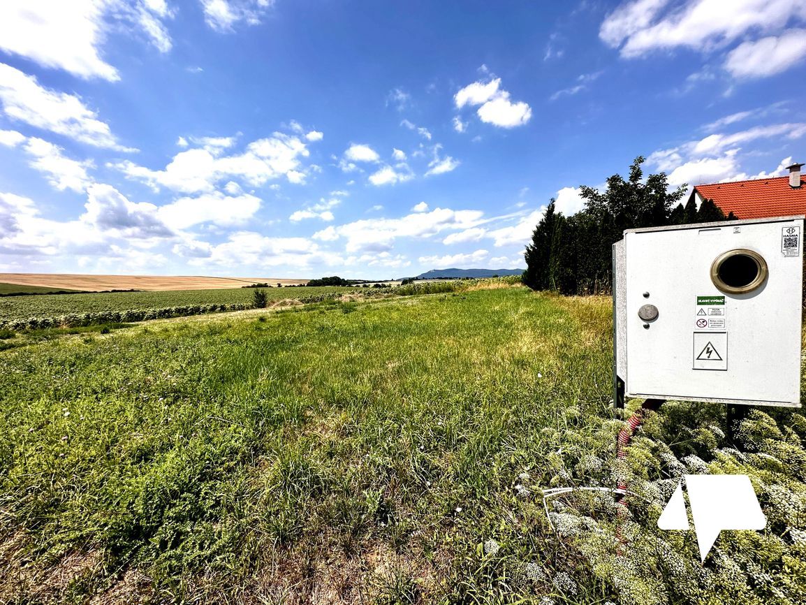 Predaj, Investičný pozemok - 800 m2, Veľký Lapáš - 18