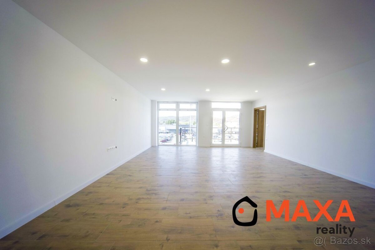 Veľkometrážny 3- izbový byt s terasou, Prievidza - 18