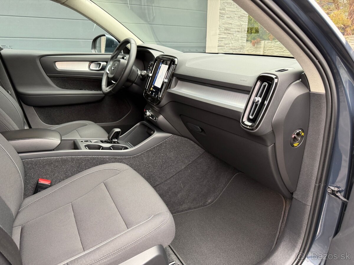 Volvo XC40 T4 RECHARGE - 18