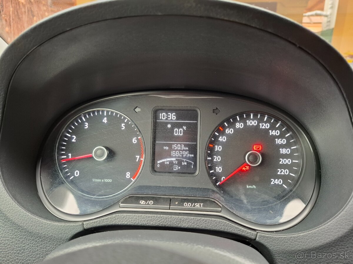 VOLKSWAGEN POLO 1.2i KLIMA/NAVI - 18