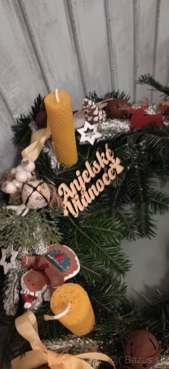 Adventný veniec zo zivej čačiny ,voňavý so sviečkami - 18