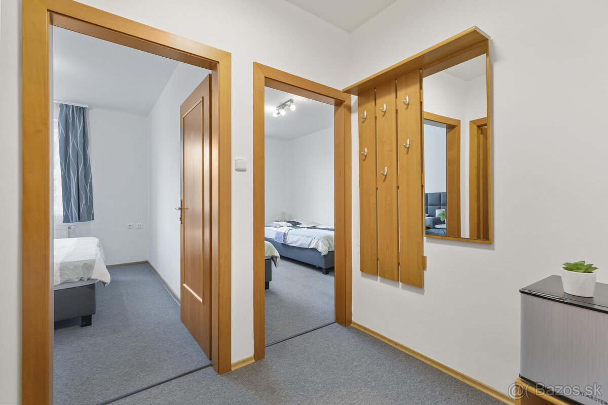 Na predaj štýlový penzión s priamym prístupom k vode v obci - 18