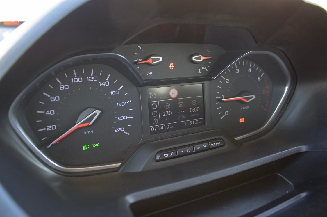 Peugeot Rifter 1.2 PureTech 81 kW - 18