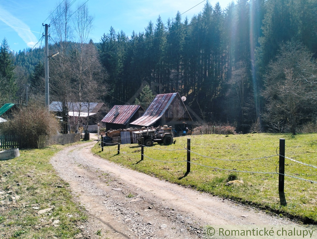 Dobová drevenica na polosamote Horná Mariková na predaj - 18