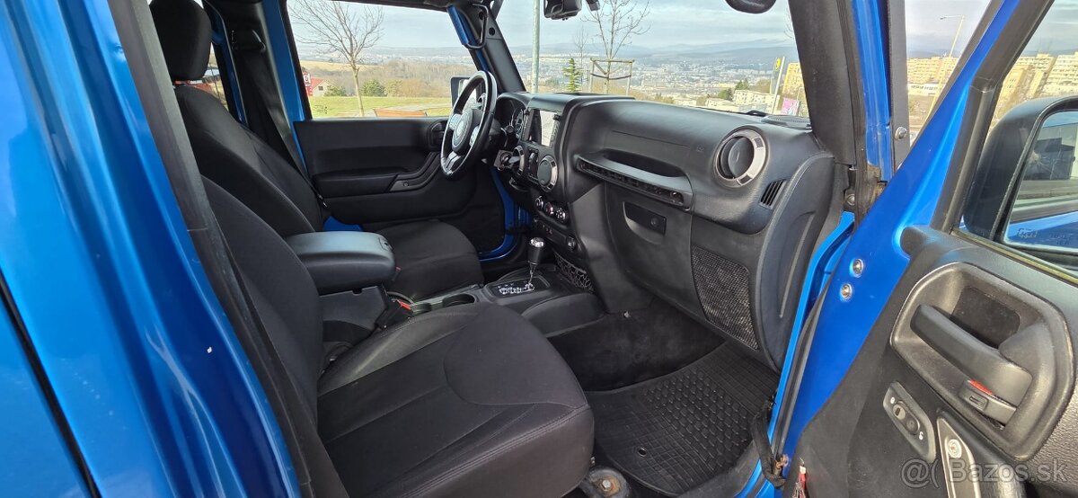 2015 JEEP WRANGLER UNLIMITED JK 3.6 V6 - 18