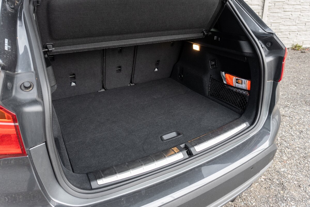 BMW X1 18i Sport Line automat - 18