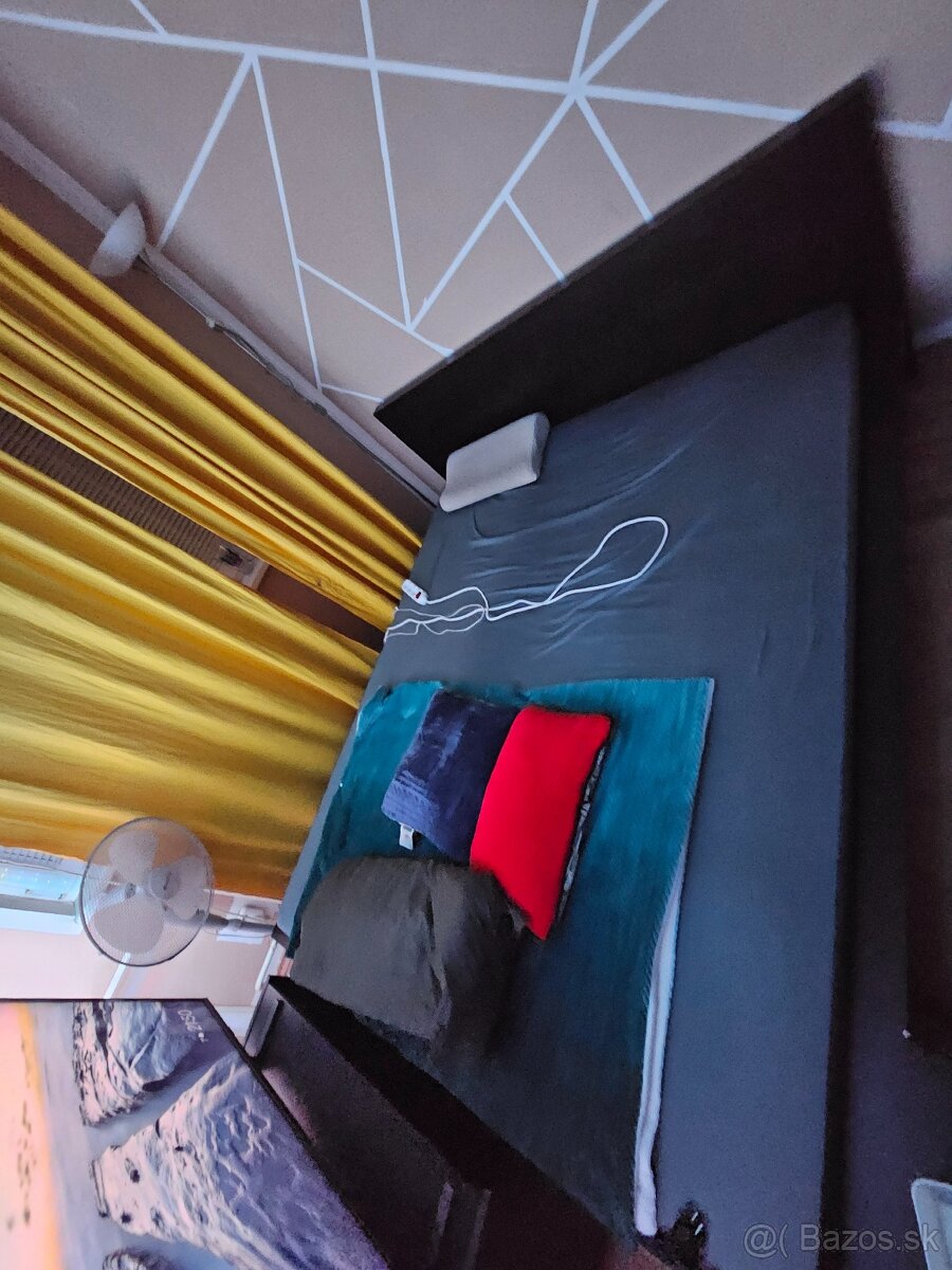 Rozpredám všetko v byte - 18