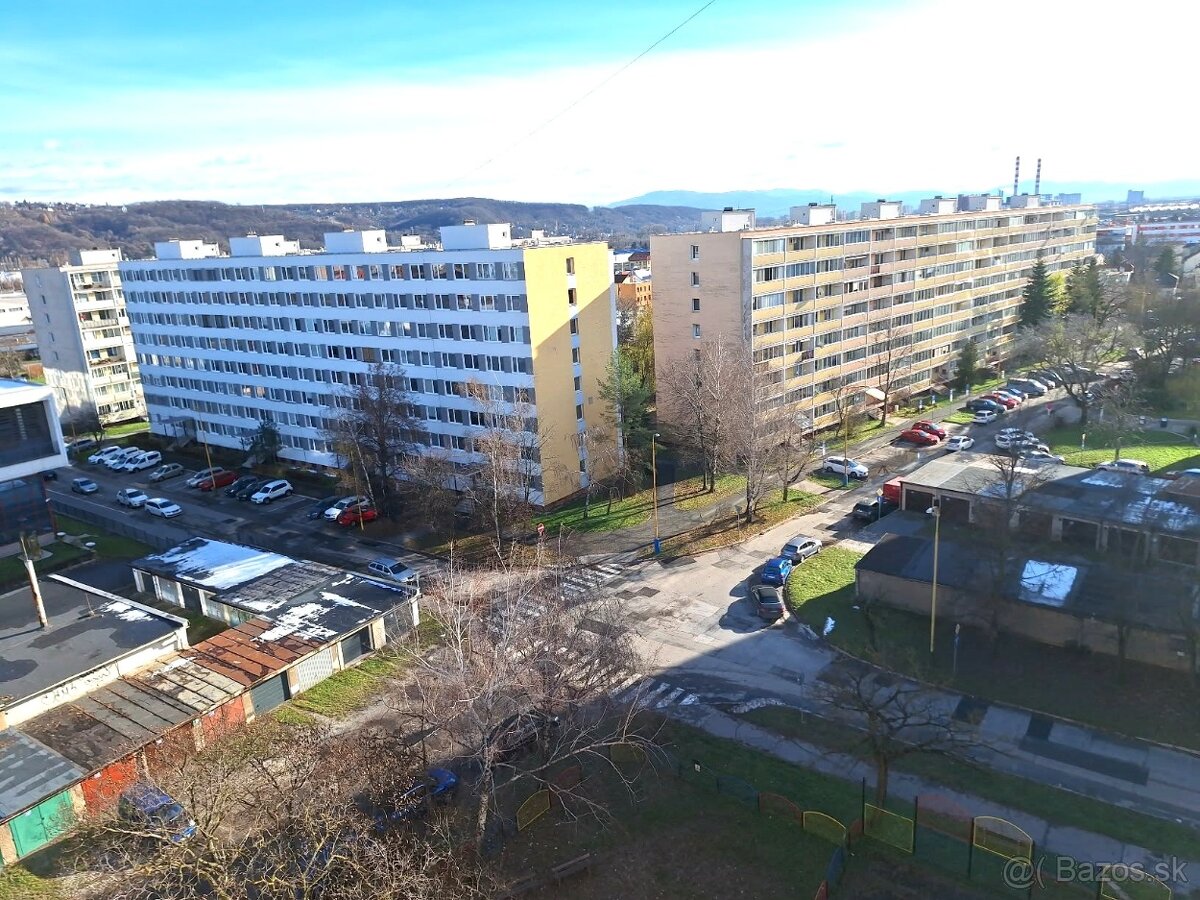 Priestranný 1 izb. Byt, Južná trieda / pri ASTÓRII /, 40 m2 - 18