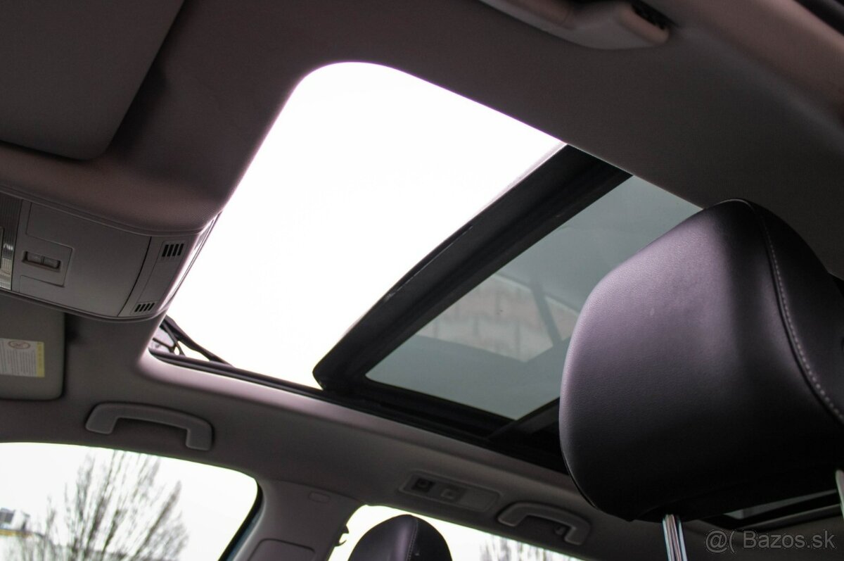 Volkswagen Golf Variant 2.0 TDI BMT 150k Highline - 18