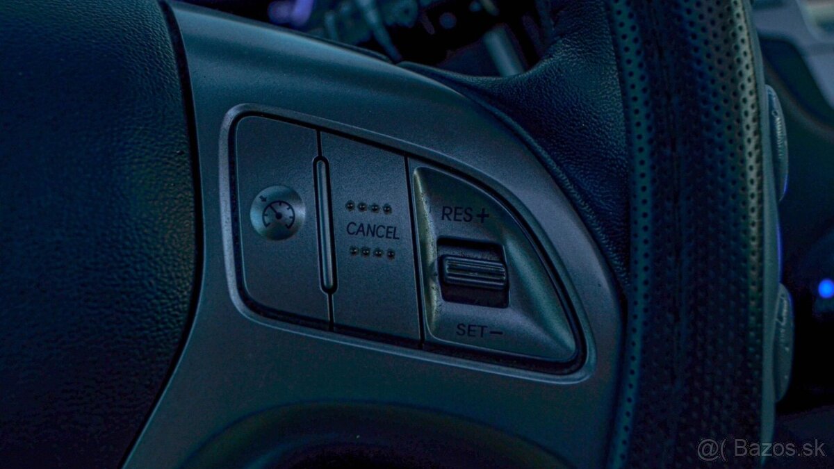 Hyundai ix35 2.0 CRDi VGT Premium 4x4 - 18