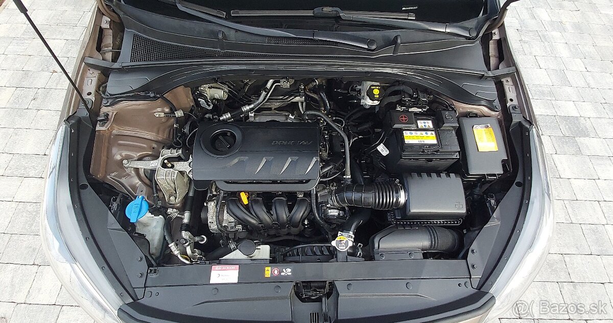 Kia Ceed kombi, benzín , Nebúrané , Fabrická záruk - 18