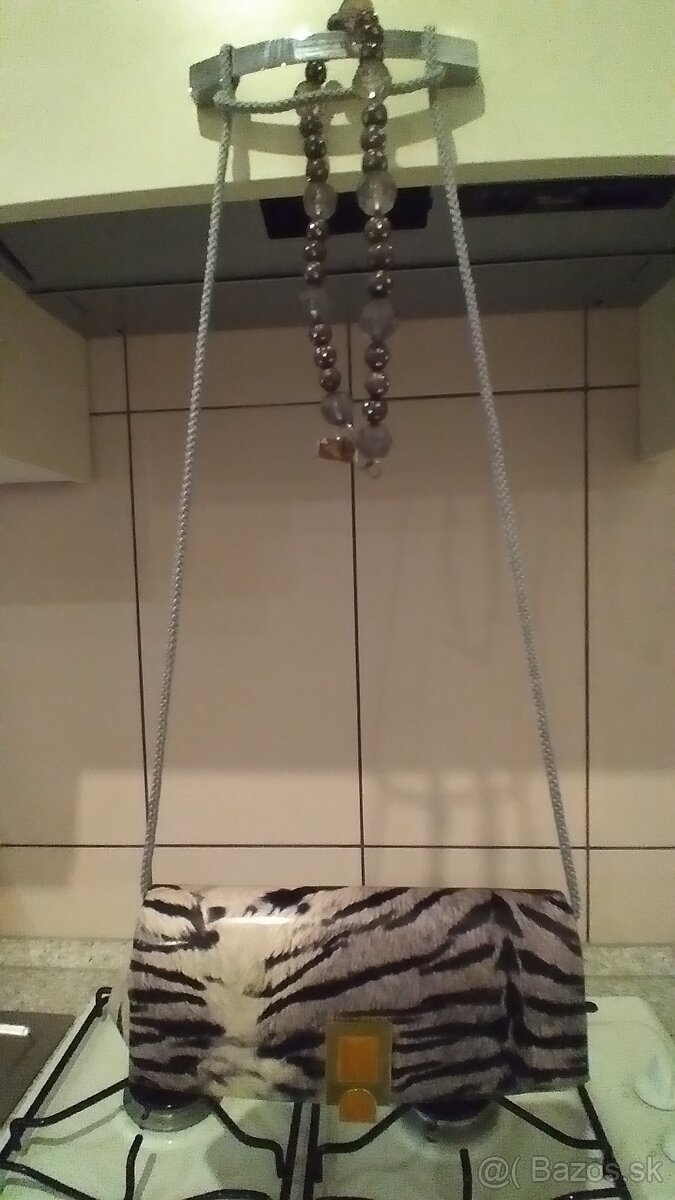 Predám deky,RETRO oblečenie,kabelky,obrusy,návliečky na vank - 18