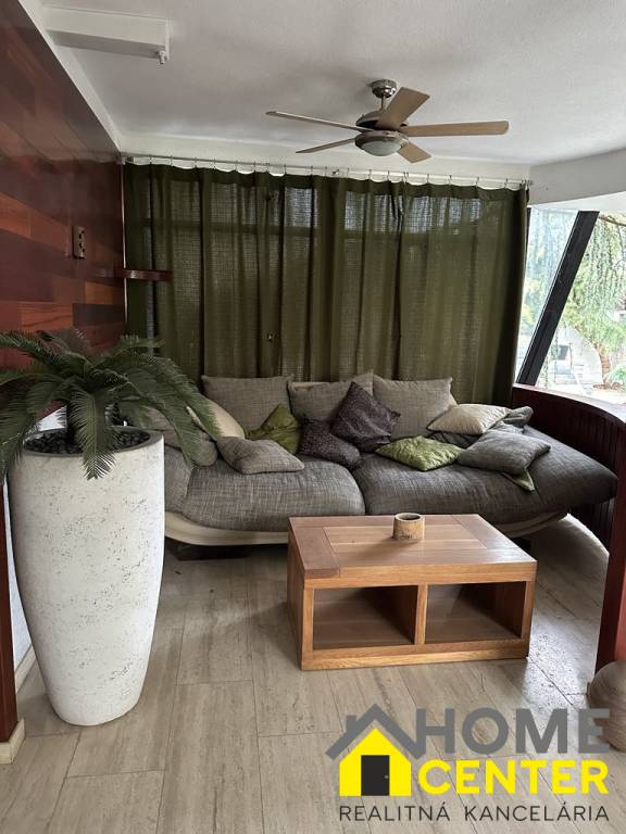 PREDAJ : RODINNÝ DOM, KOMÁRNO - 18