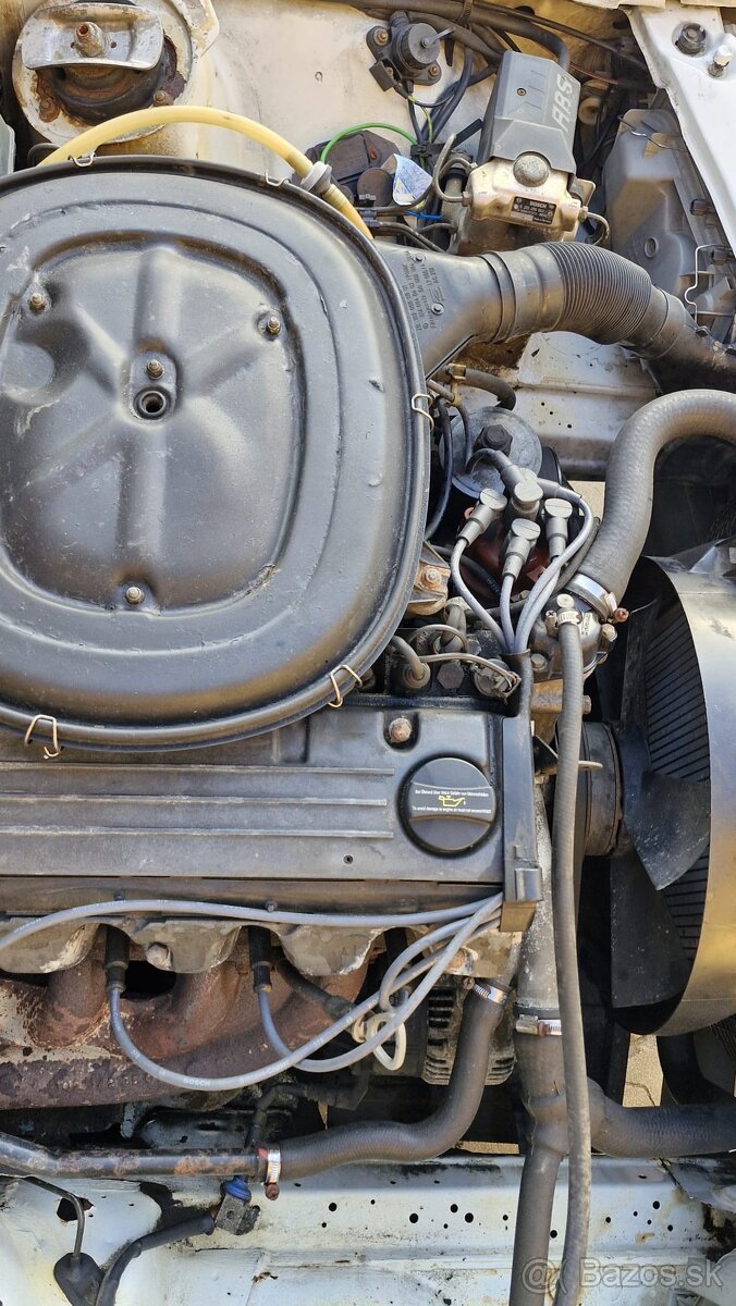 Mercedes benz w201 190E - 18