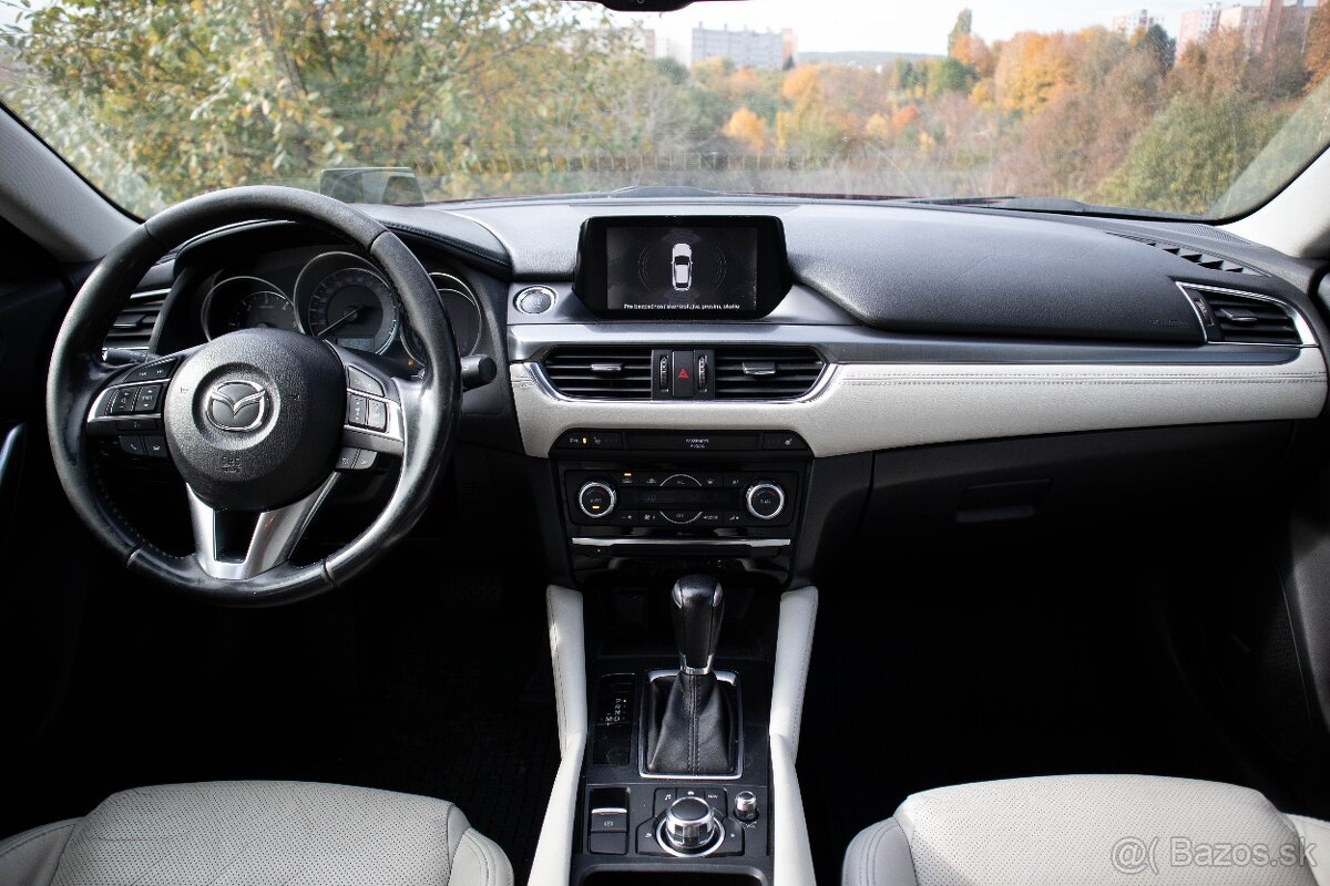 Mazda 6 Combi 2.2 Skyactiv-D Revolution A/T ZNÍŽENÁ CENA - 18