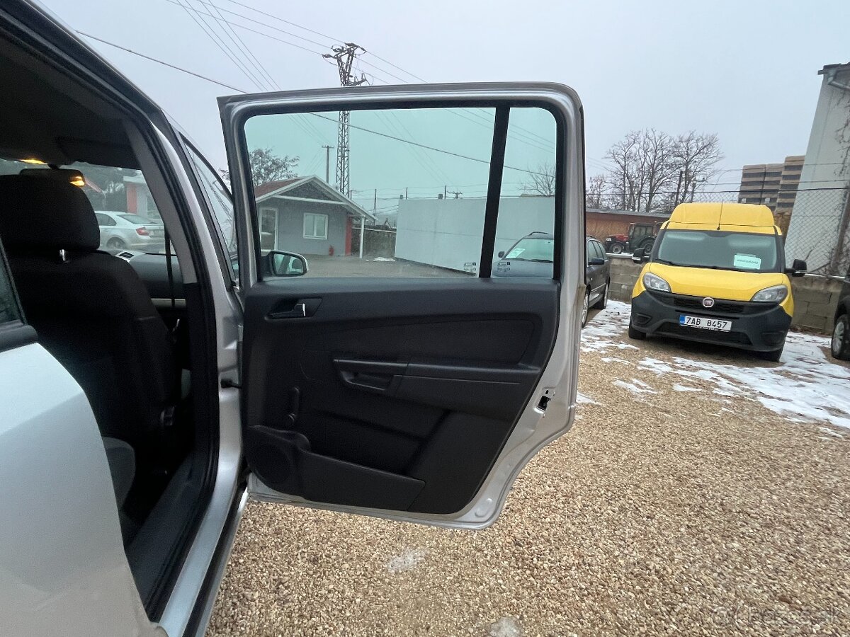 Opel Zafira, 1.9cdti 88kw+7.míst - 18