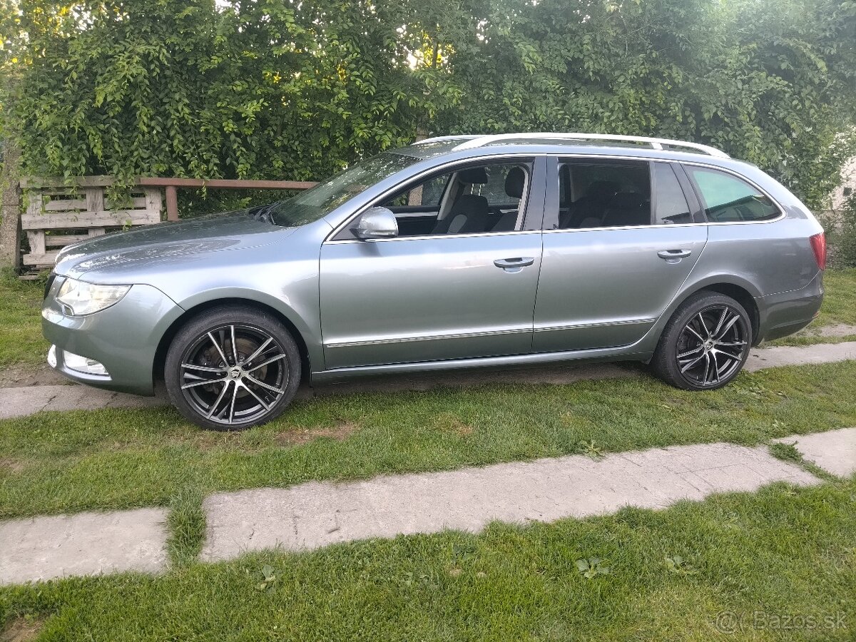Skoda Superb 2.0 tdi 125kw 4x4 - 18