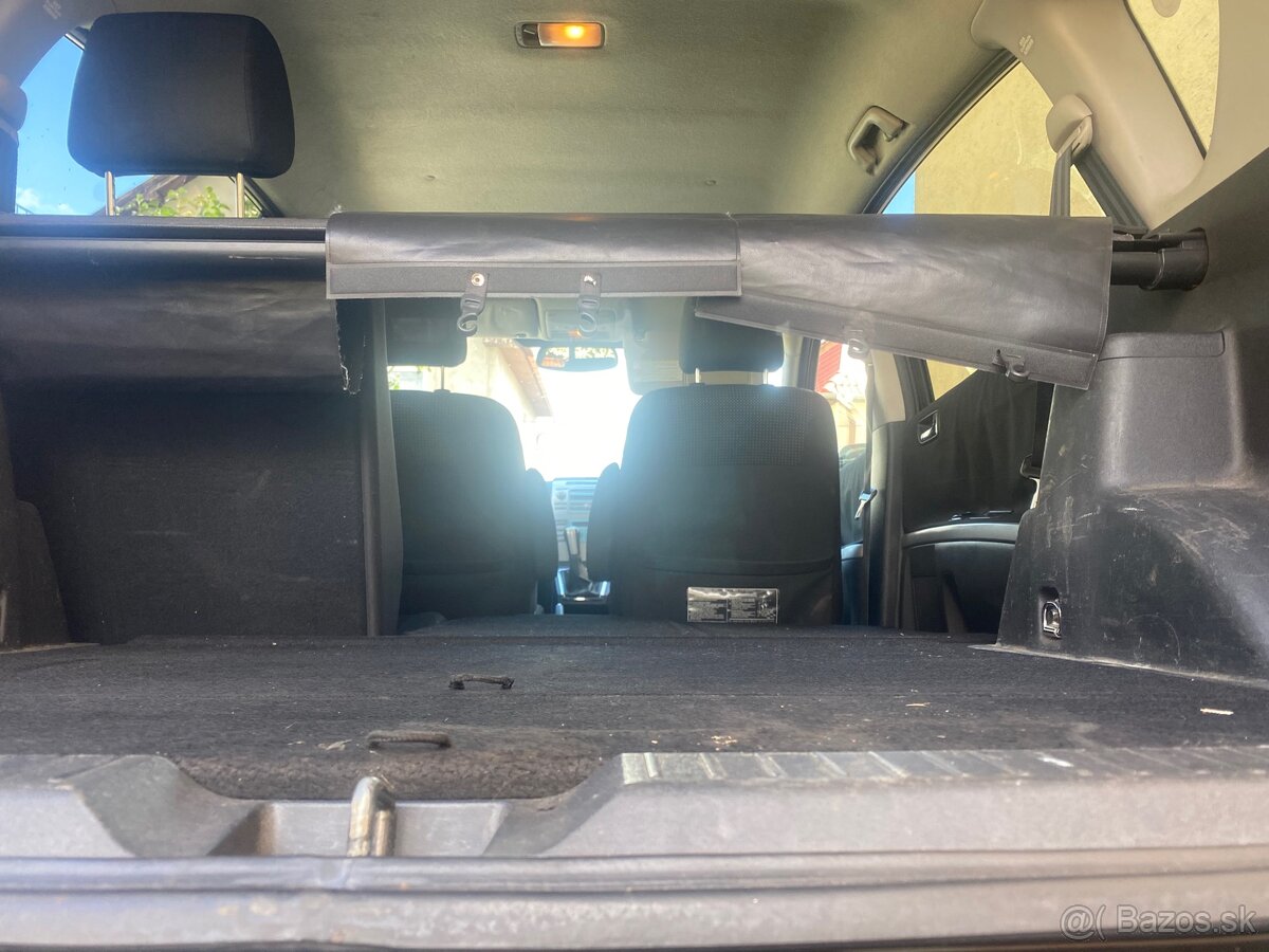 Toyota Corolla Verso - 18