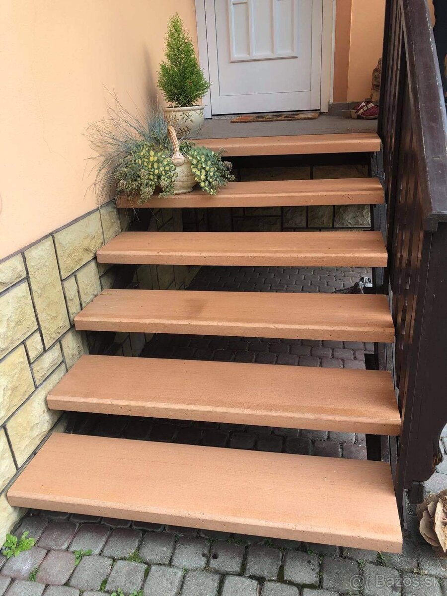 levitujuce schody, velkoformatova dlazba, betonove schody - 18