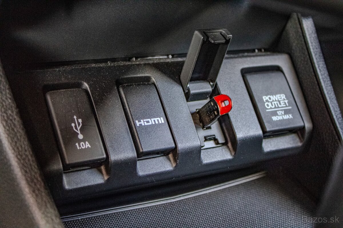 Honda HR-V 1.5 i-VTEC Executive CVT - 18