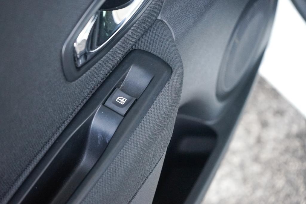 24- Renault, Mégane Grandtour, 2016, benzín, 1.2 TCe, 85kw - 18