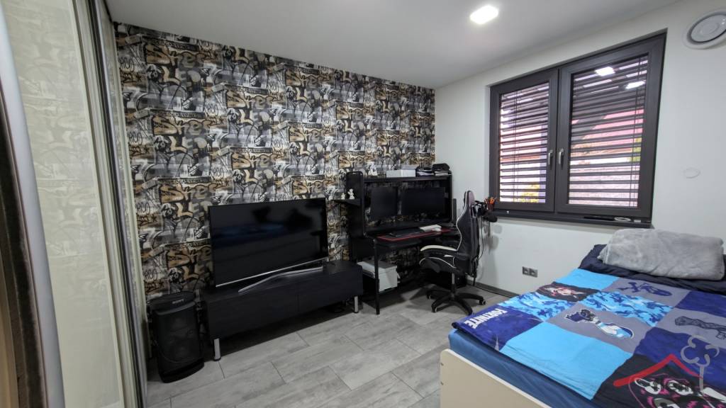 Atraktívna novostavba na predaj, Palárikovo, pozemok 1182m2 - 18