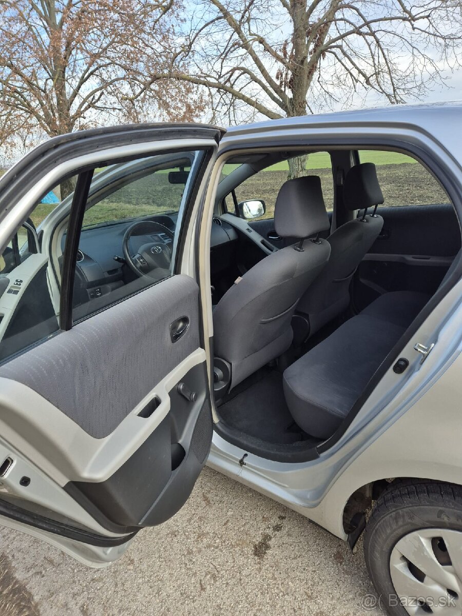 Toyota Yaris 1.4D-4D Diesel - 18