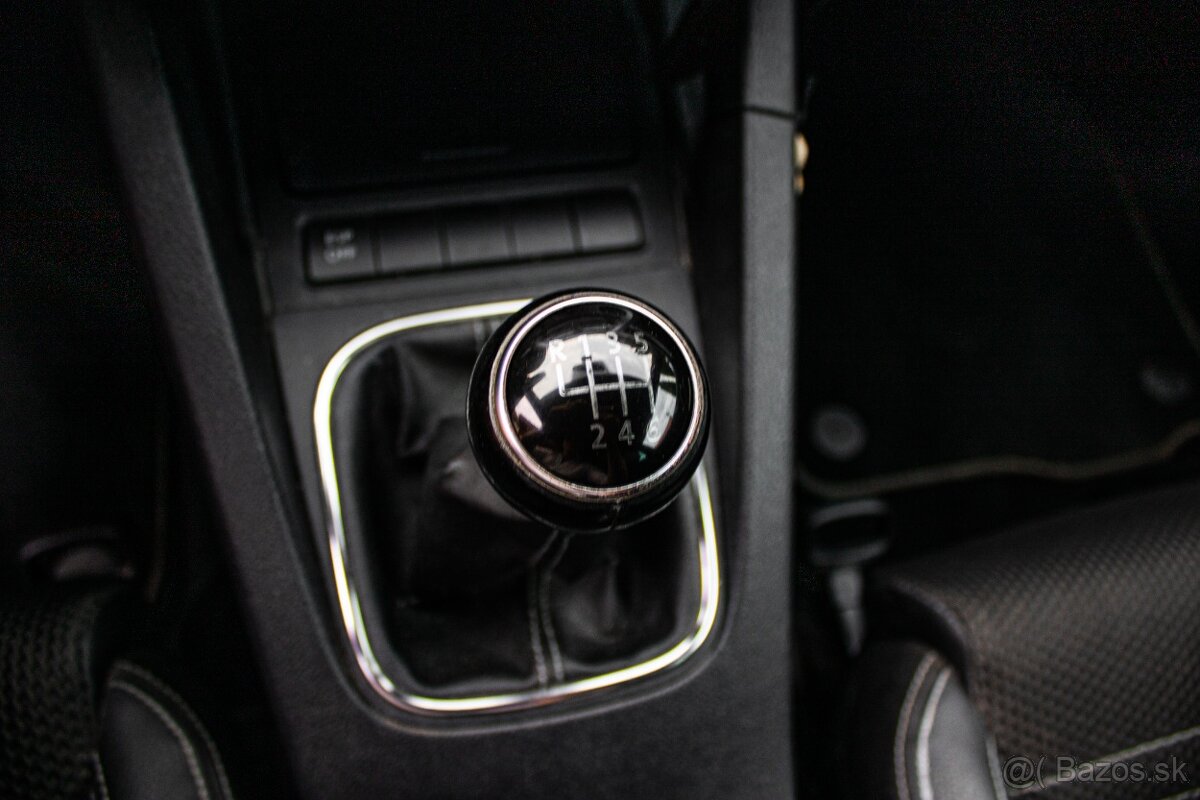 Volkswagen Scirocco 1.4 TSI 160k - 18