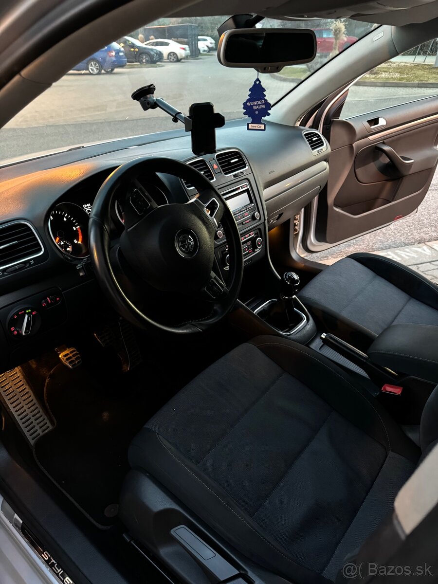 Volkswagen Golf 6 1.6 TDI 77 KW 2011 - 18