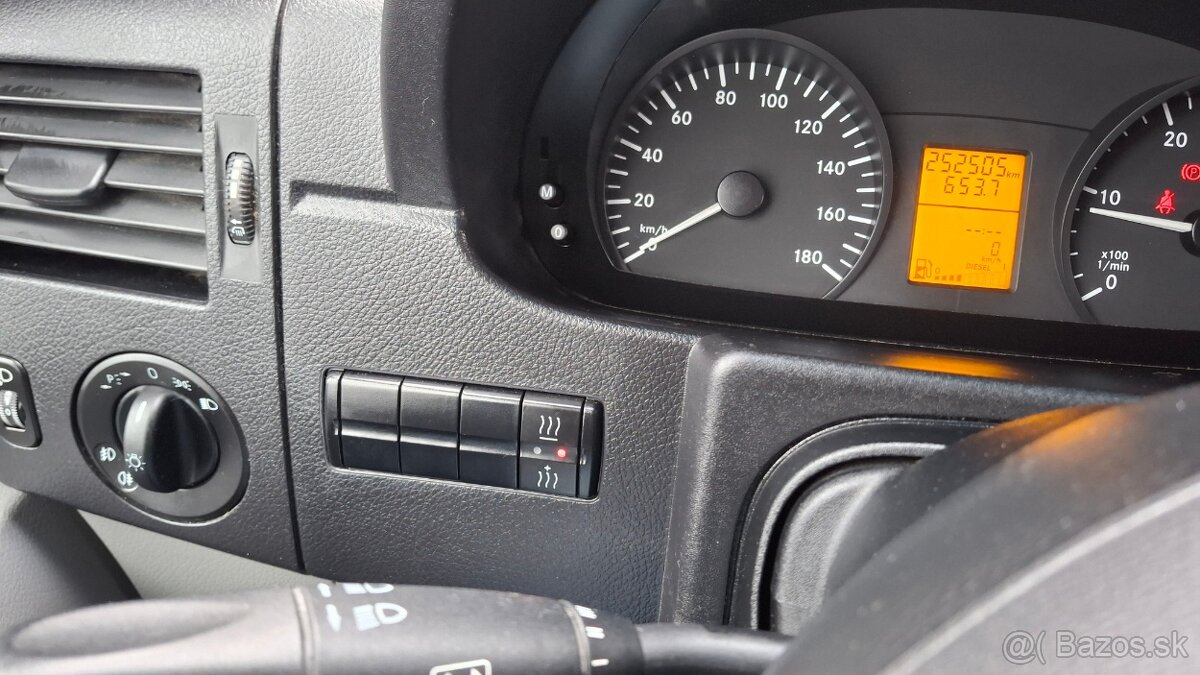 Mercedes-Benz Sprinter 213 CDI 2.2 R1 - 18