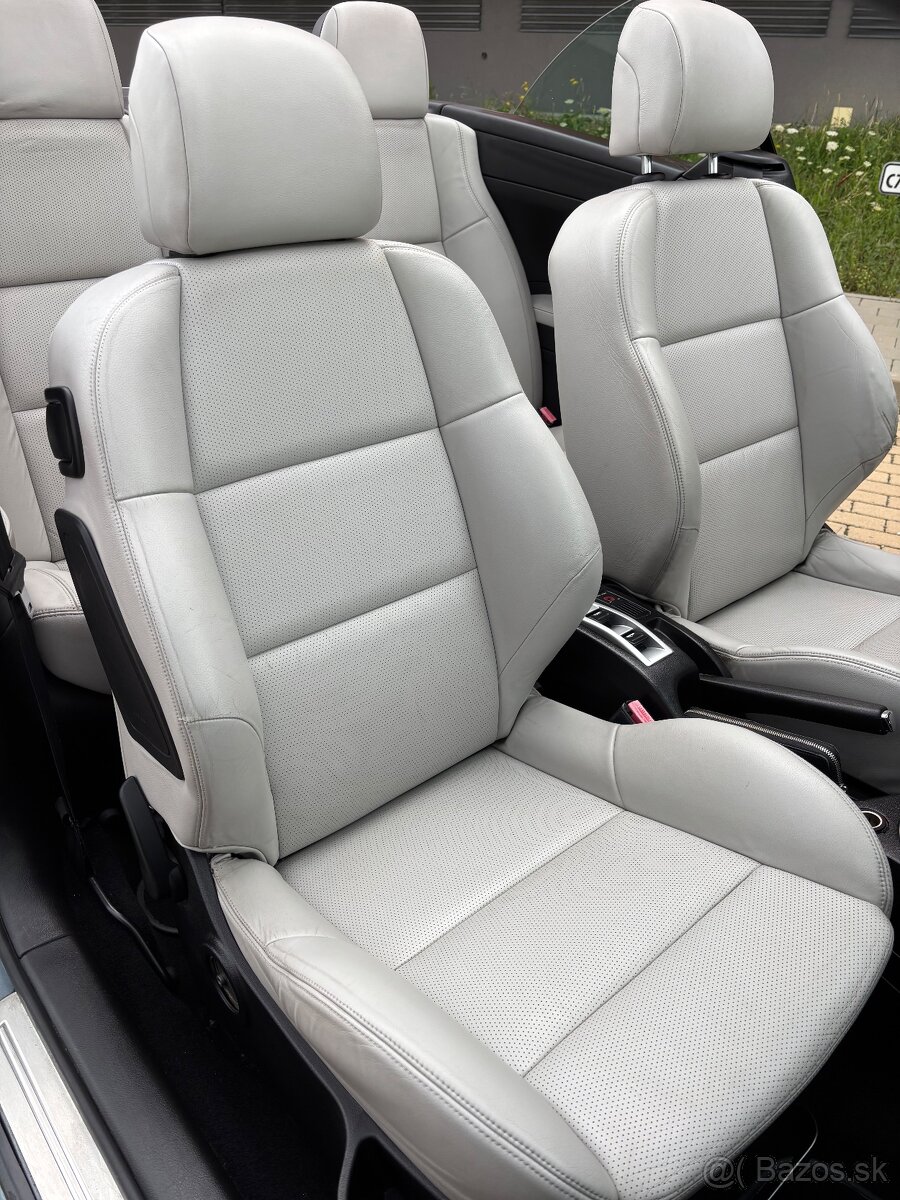 Peugeot 307 CC 2.0 16V Dynamique - 18