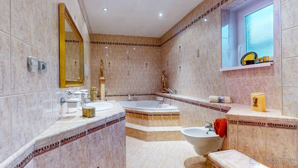 RODINNÝ DOM V OÁZE POKOJA - 18