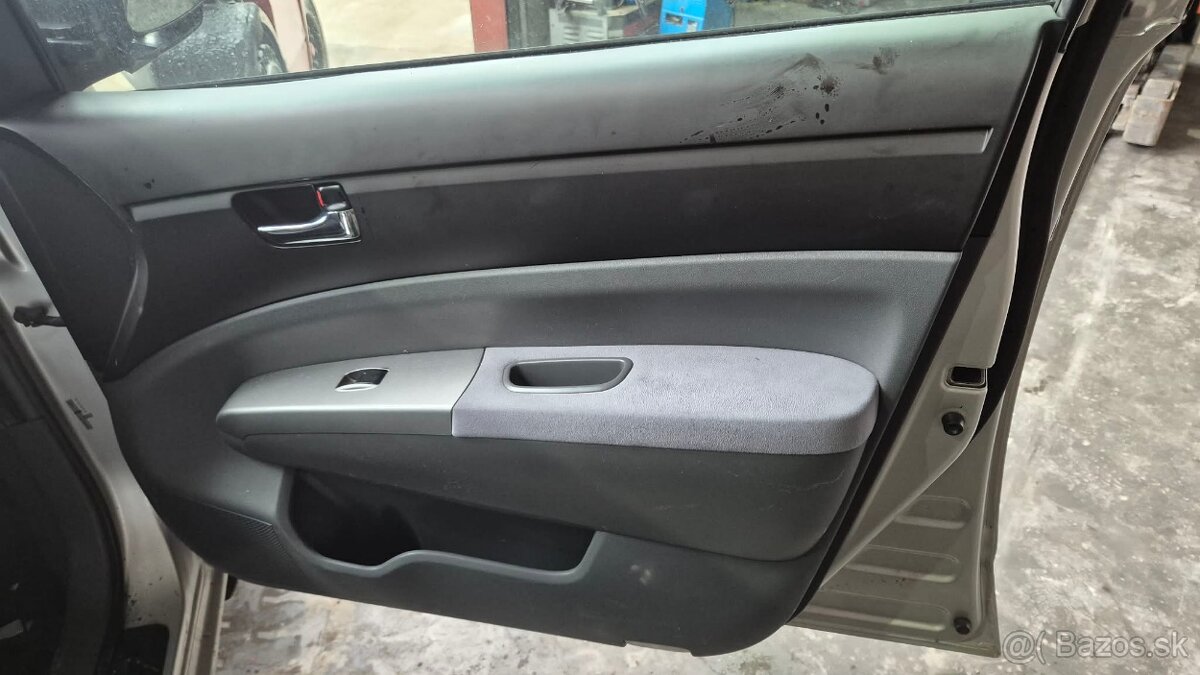 Toyota Prius 1,5i 57kw - 18