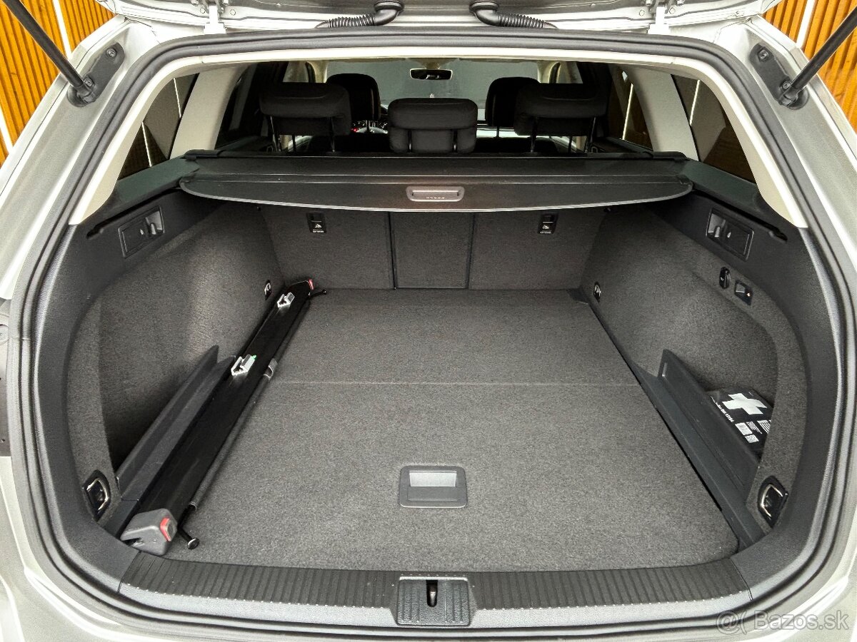 Volkswagen Passat Variant 2.0 TDI Comfortline - 18