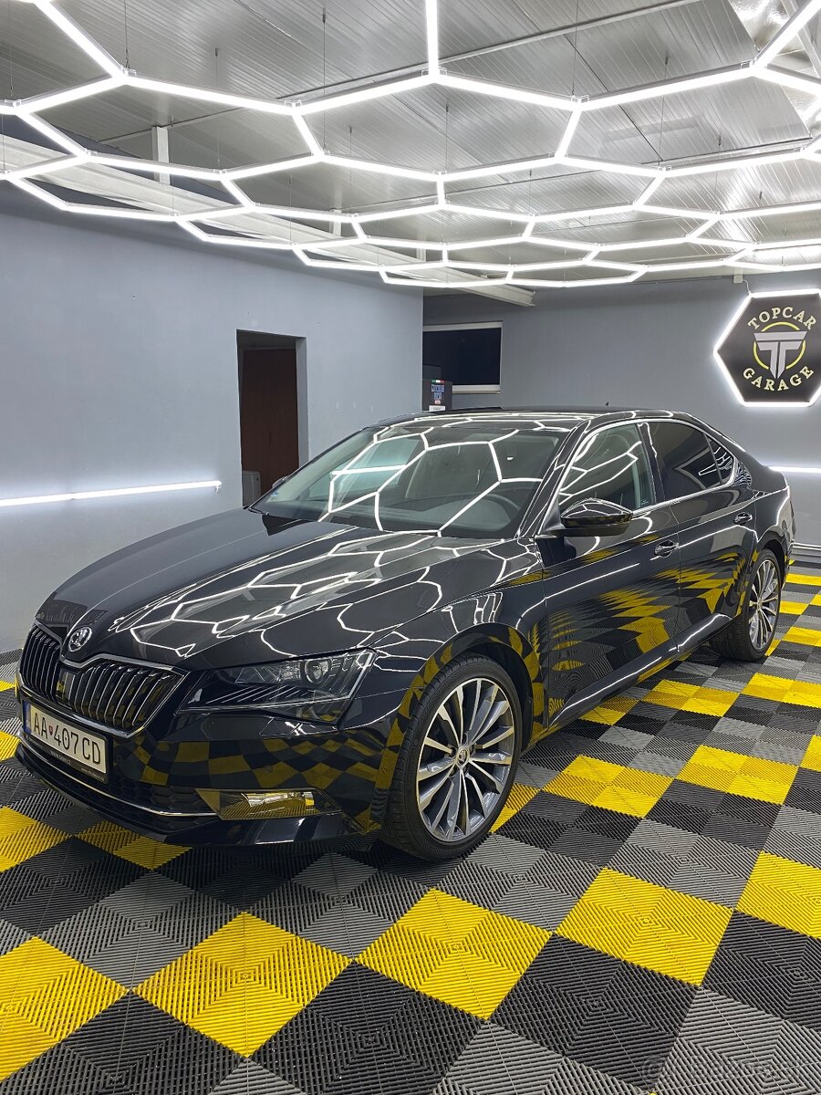 ŠKODA SUPERB 3 - 18