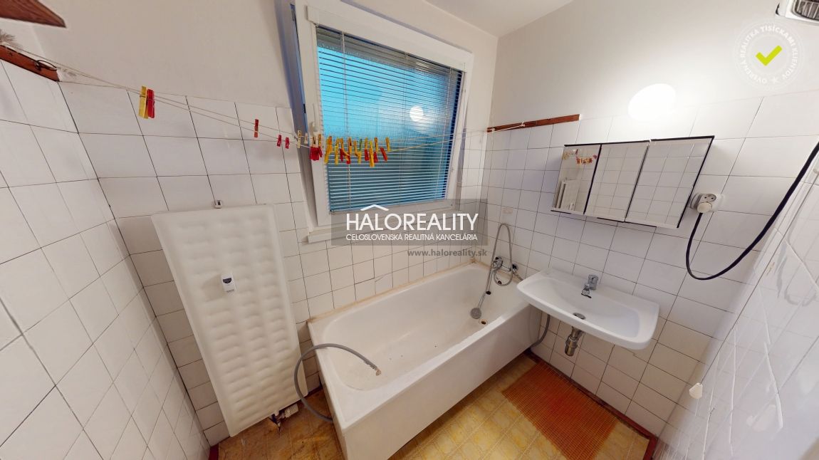 HALO reality - Predaj, trojizbový byt Martin, Jahodníky, Ján - 18