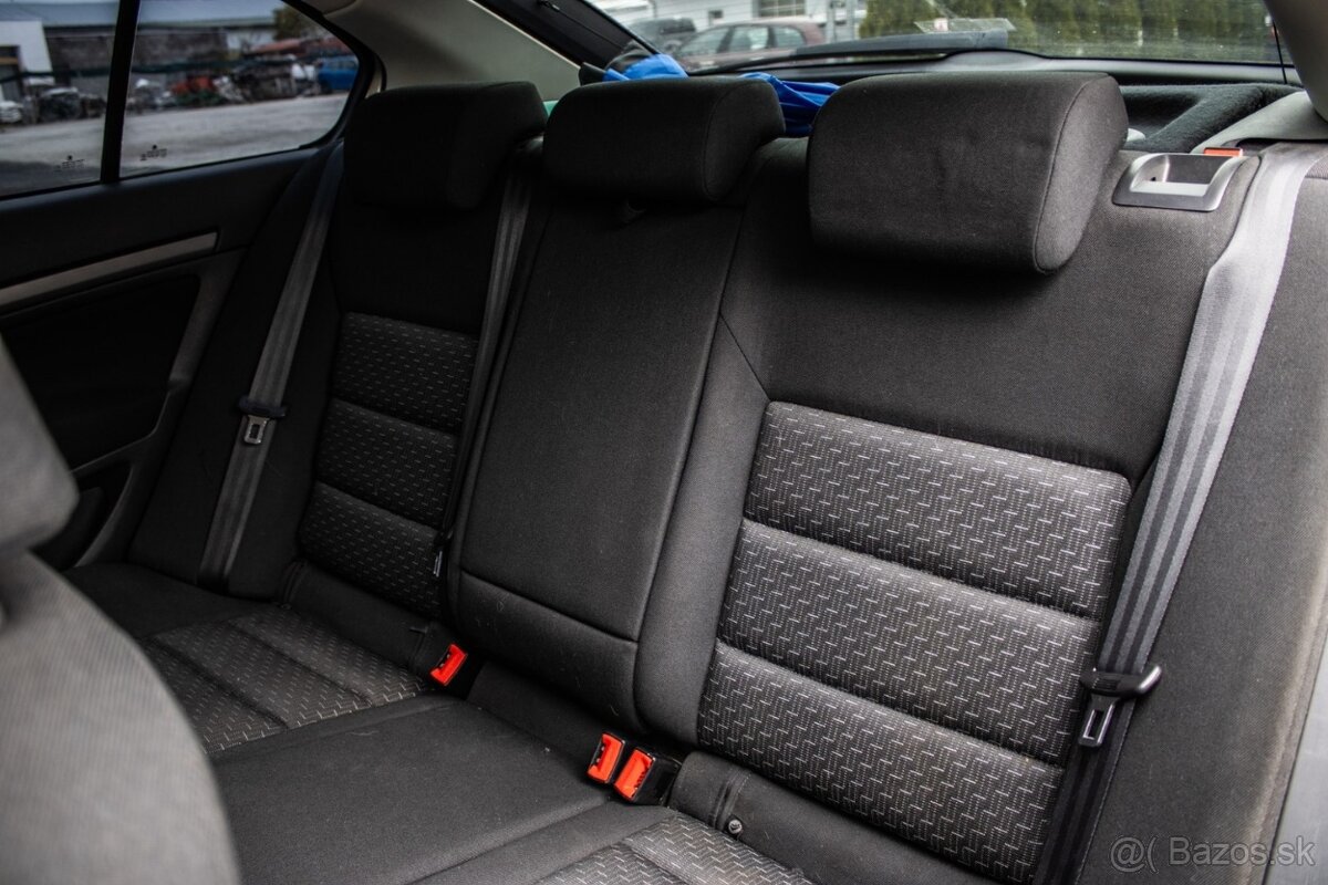 Škoda Octavia 1.6 MPI Ambiente, 75 kW, M5, 5d. - 18