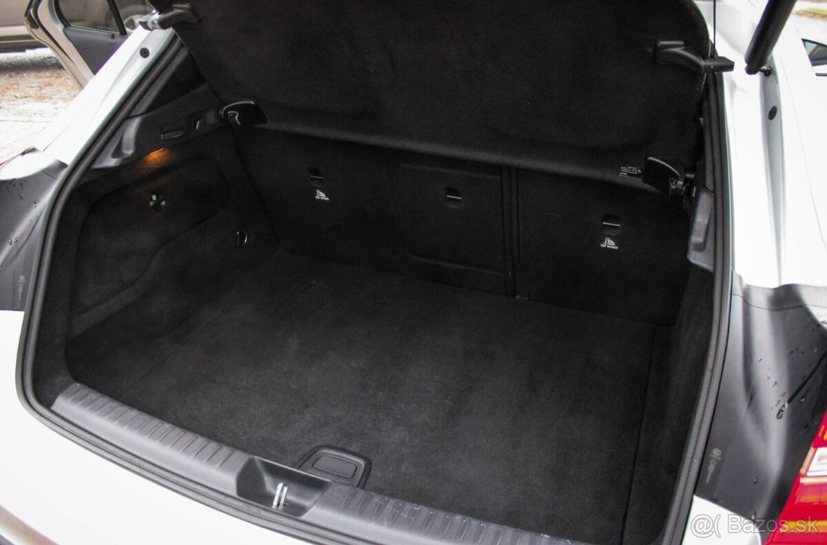 Mercedes-Benz GLA 220d 4MATIC AMG - Line - 18