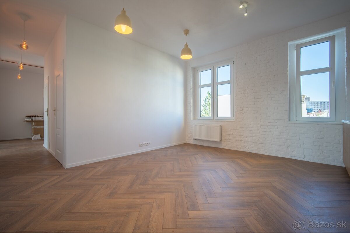 PRENÁJOM 4 izbového bytu 117m2 UL. 29. Augusta,Staré Mesto - 18