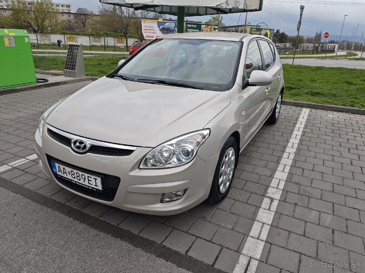 Hyundai I30 85KW 1.6 Crdi 169 tis.km - 18