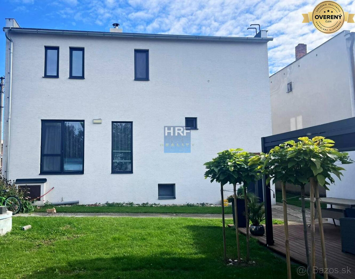 Na predaj moderný, zrekonštruovaný dom v Holíči. - 18